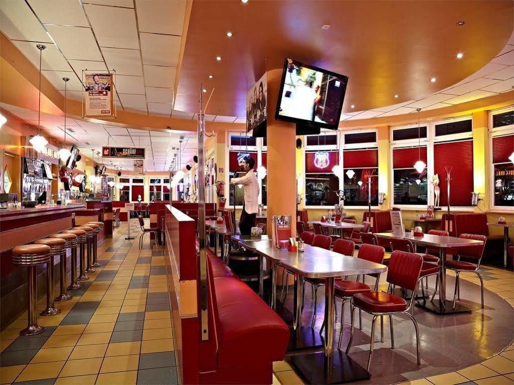 Road House Hotel Paderborn Exterior photo